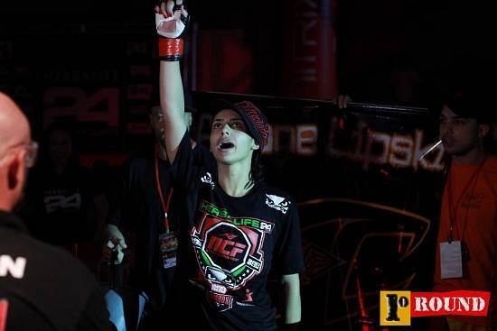 Ariane Lipski / MMA Stats, Pictures, Videos, Biography
