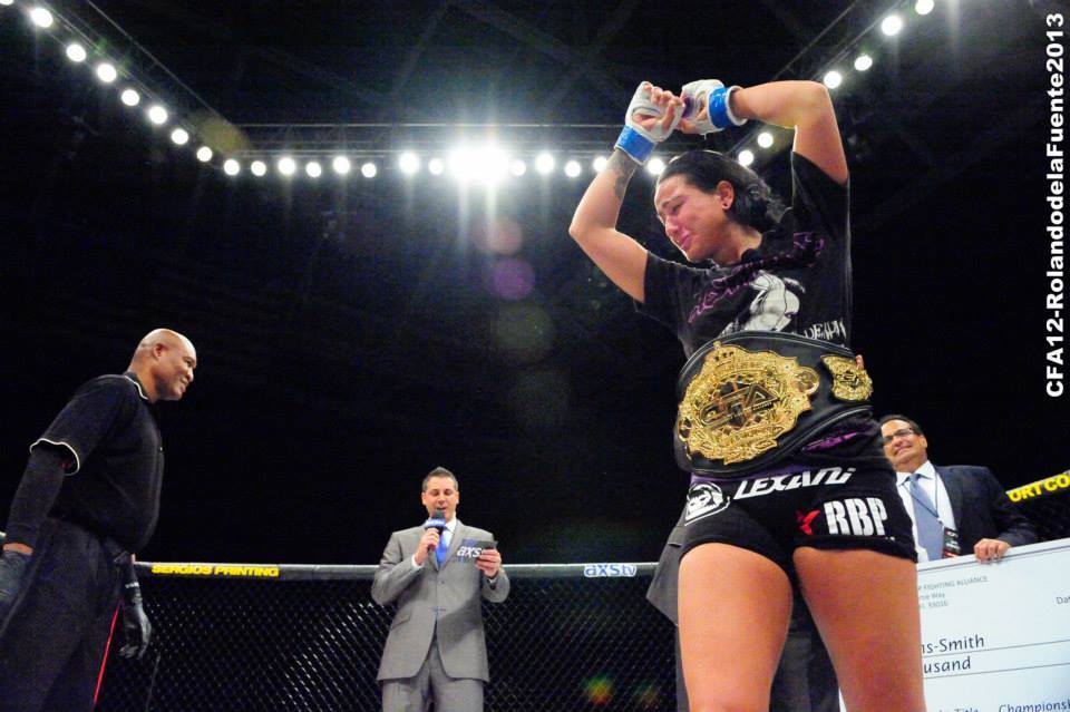 Ashlee Evans-Smith / WMMA Stats, Pictures, Videos, Biography