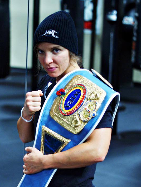Lindsay Garbatt / MMA Stats, Pictures, Videos, Biography