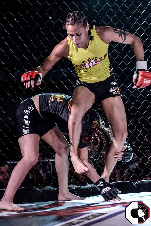 Thaty Bergamaschi / WMMA Stats, Pictures, Videos, Biography